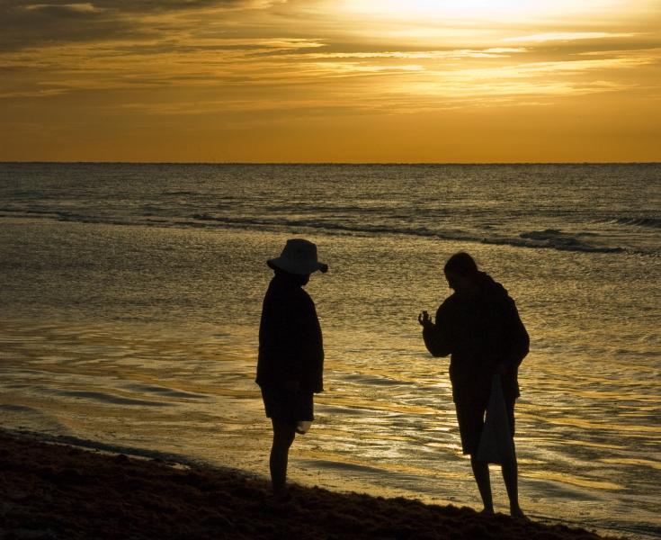 DSC_0790.jpg - Sunrise shelling