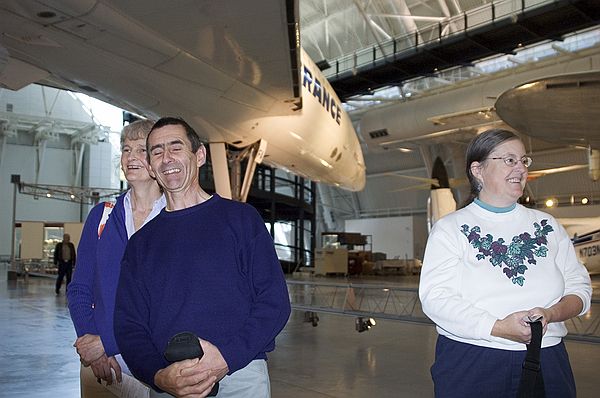 Heh, heh, I really knew those were landing gear...