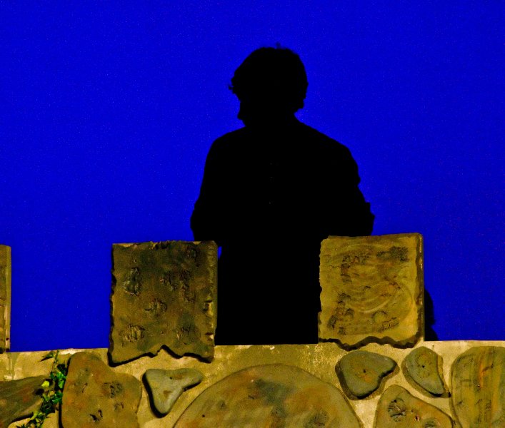 _DSC0971_1.jpg - The phantom of the parapet