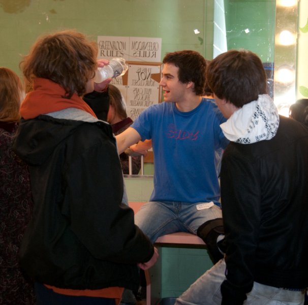 _DSC8026.jpg - Someone help me down off of here!