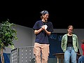 Moo and Jackie simultaneously realize that they have a kiss at the end of the show
